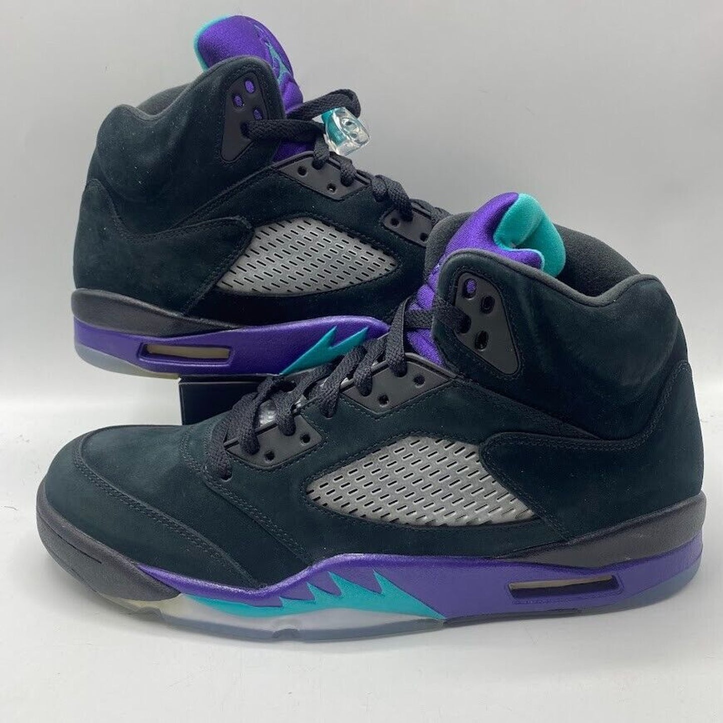 Nike Air Jordan 5 Retro (2013) Black Grape 136027-007 NEW