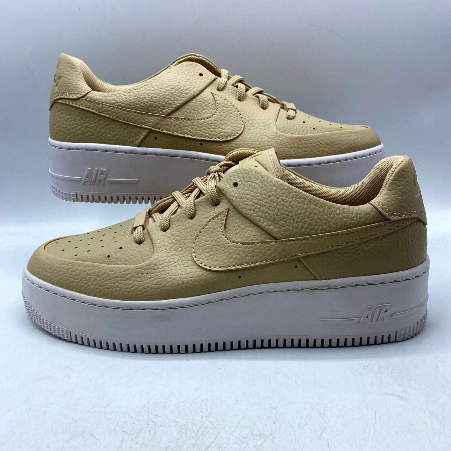 Nike Air Force 1 Sage Low Desert Ore White AR5339-202 NEW NO LID