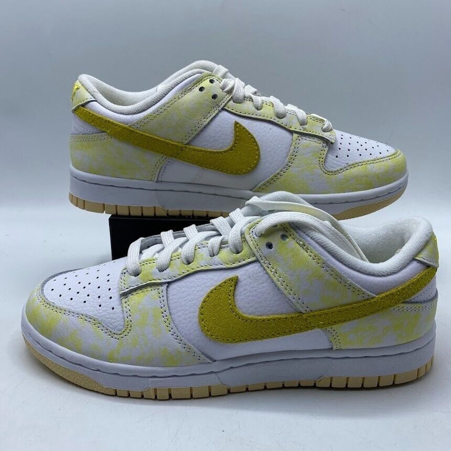 Nike Dunk Low OG Yellow Strike DM9467-700 NEW NO LID