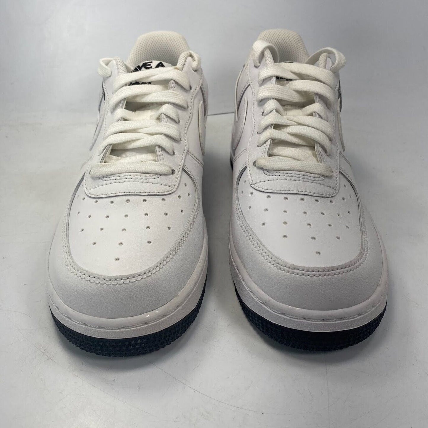 Nike Air Force 1 '07 LV8 Nike Day White Black BQ9044-100 NEW NO LID