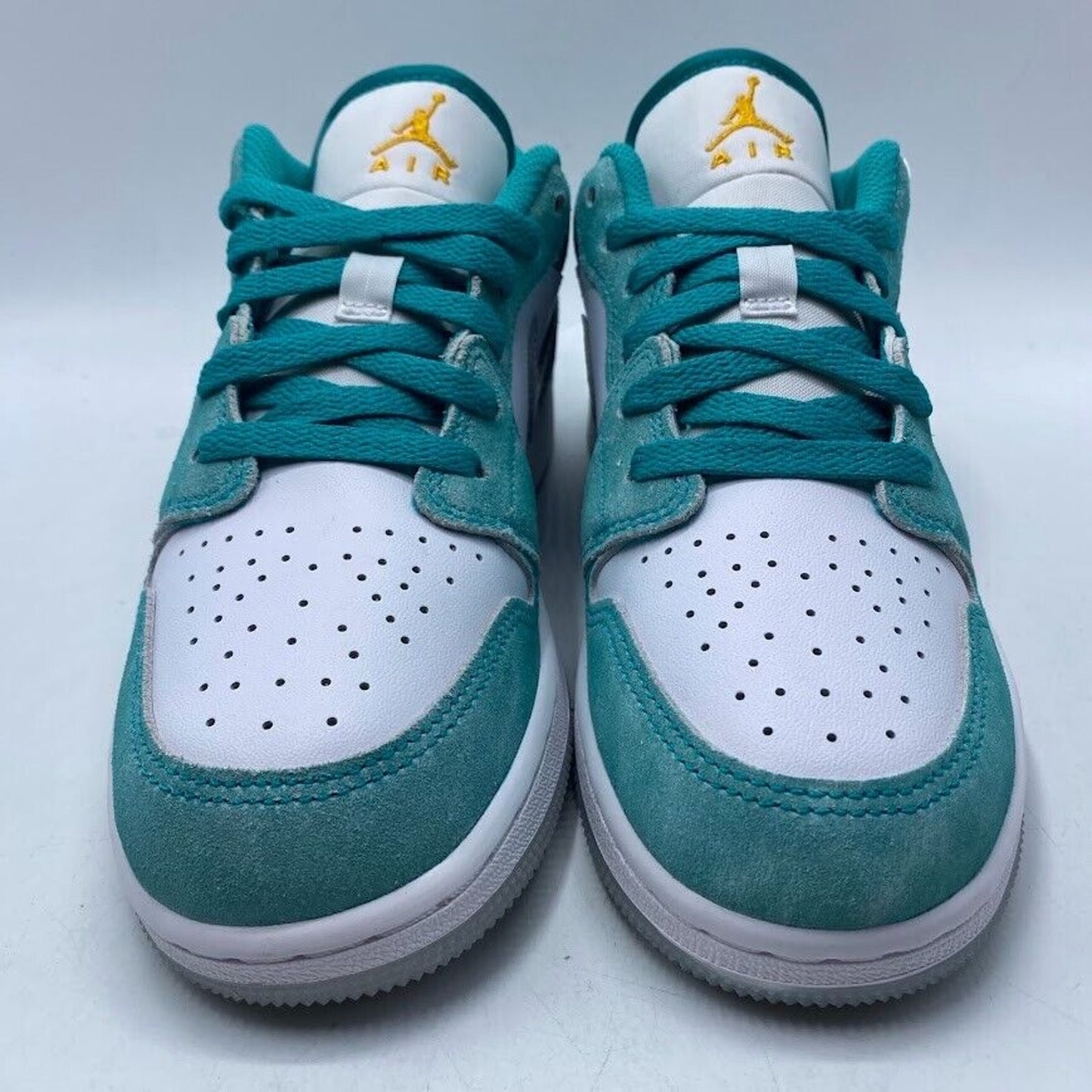 Nike Air Jordan 1 Low SE (GS) New Emerald DO8244-301 NEW