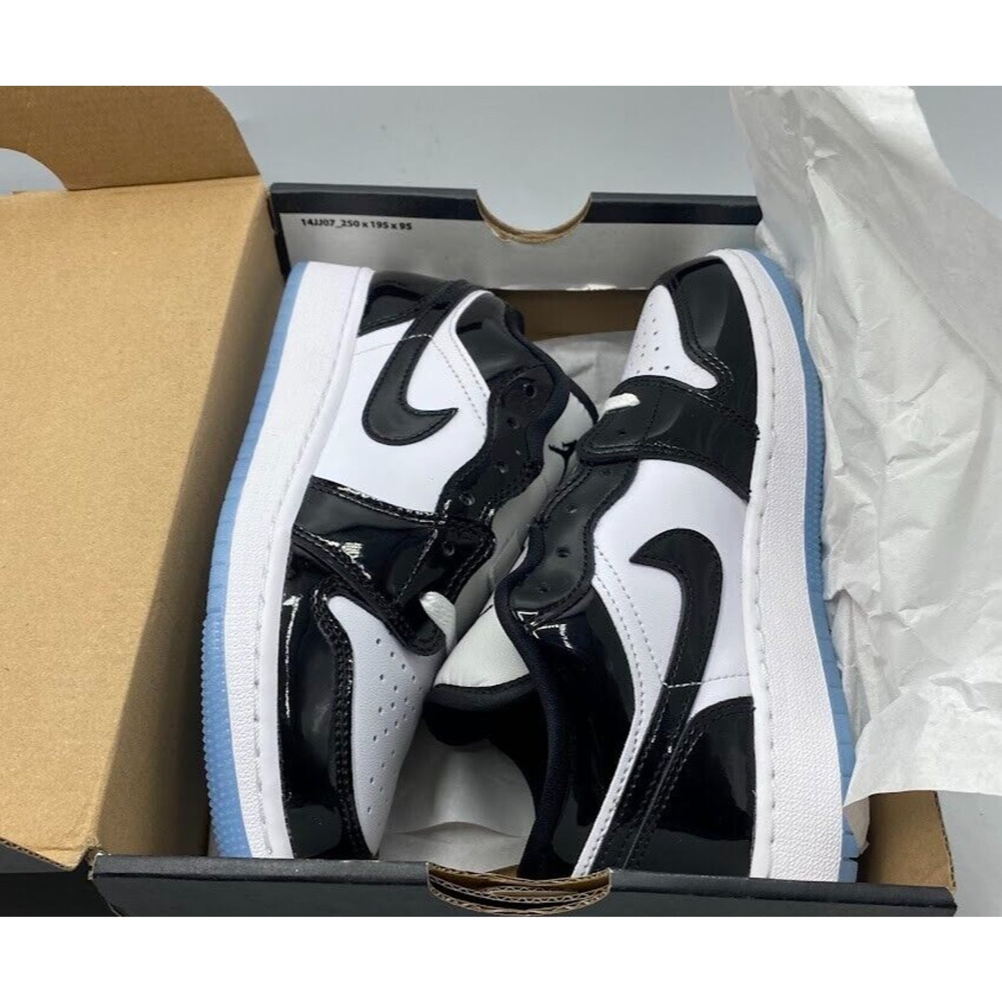 Nike Air Jordan 1 Low SE (GS) Concord Black White DV1333-100 NEW