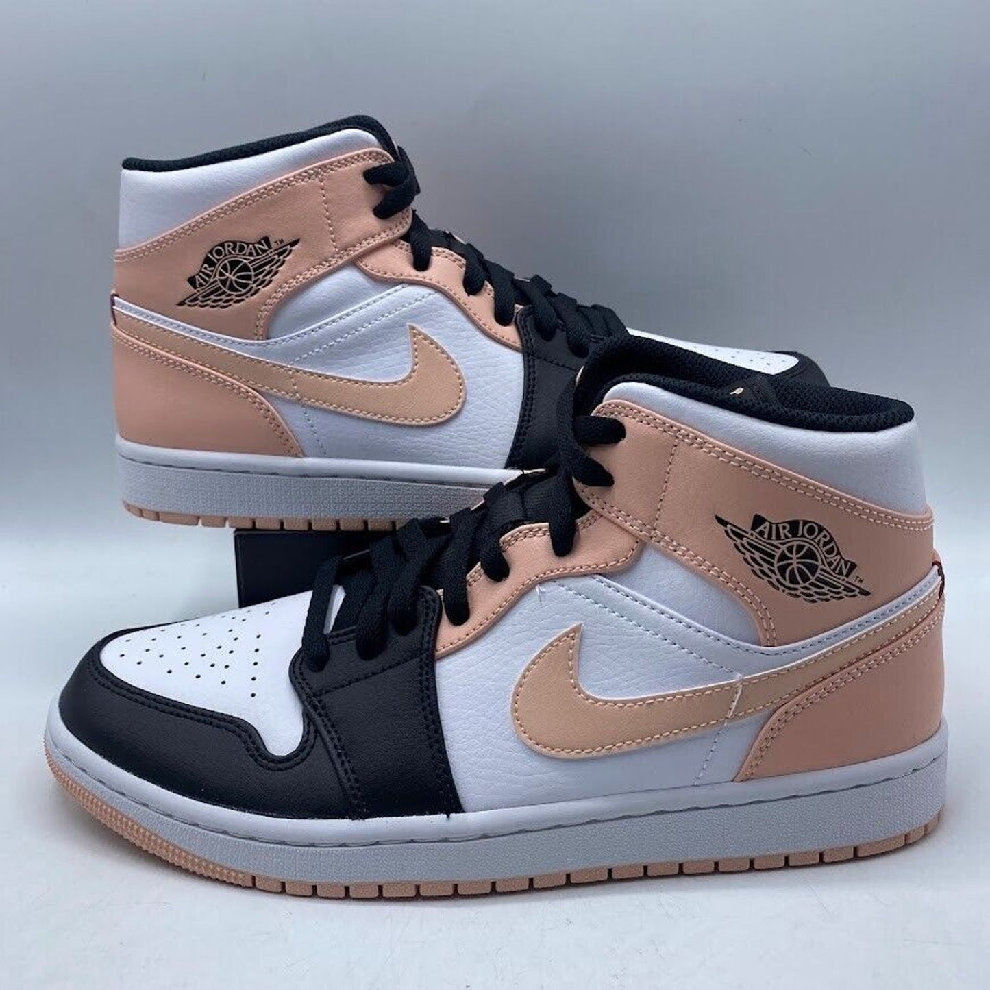 Nike Air Jordan 1 Mid Arctic Orange Black Toe 554724-133 NEW