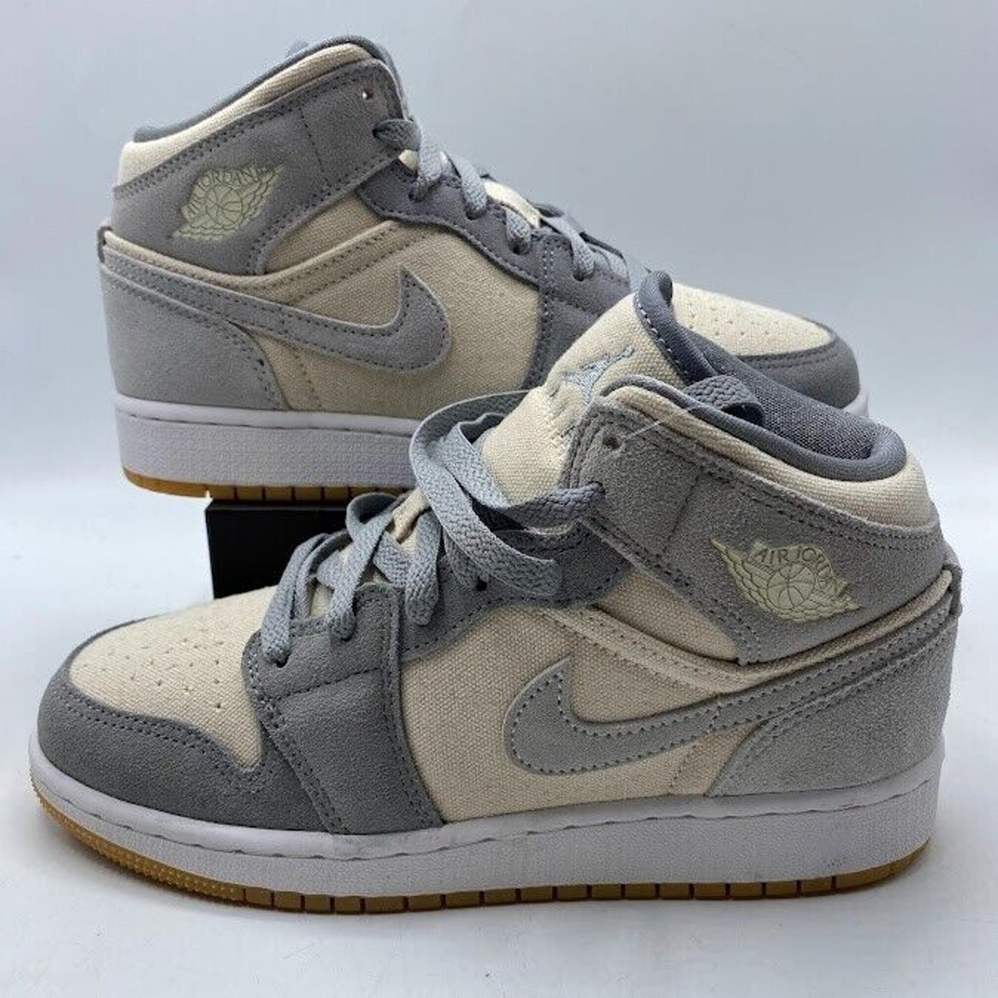 Nike Air Jordan 1 Mid SE (GS) Coconut Milk DN4346-100 NEW NO LID