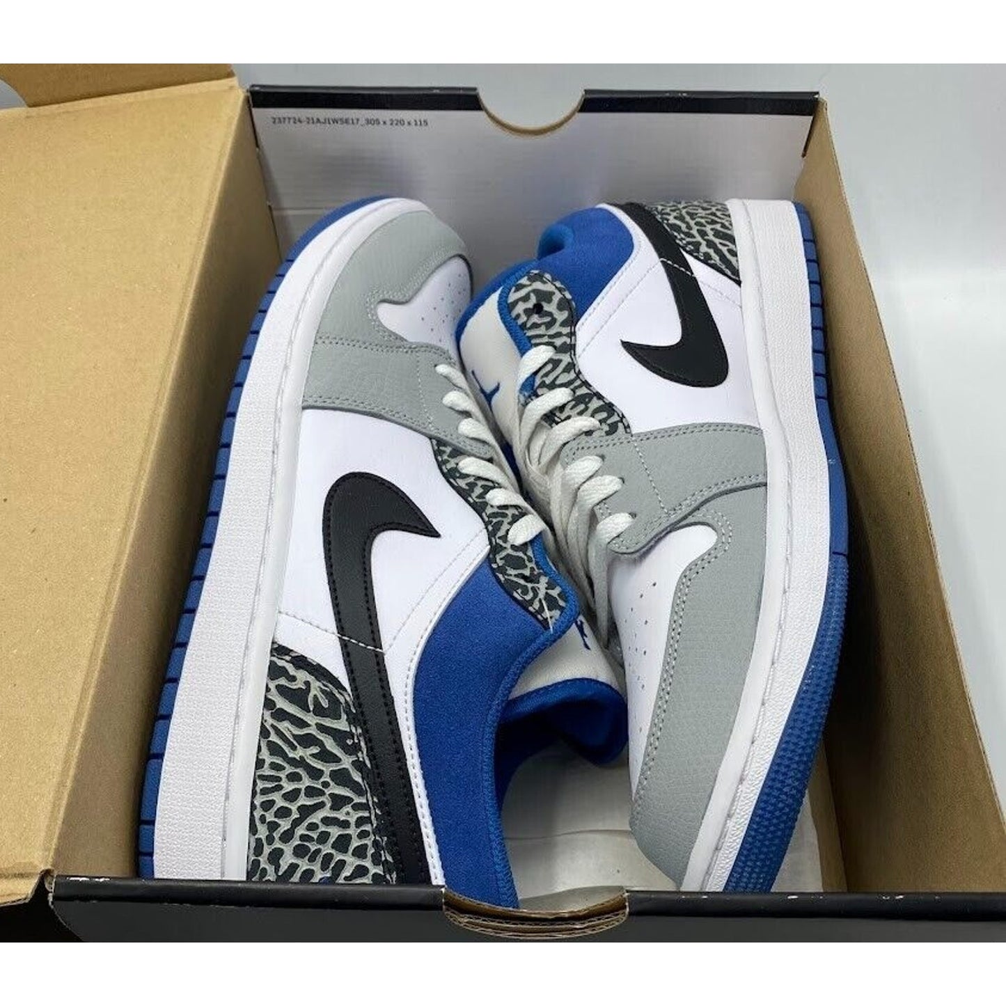 Nike Air Jordan 1 Low SE True Blue Elephant DM1199-140 NEW