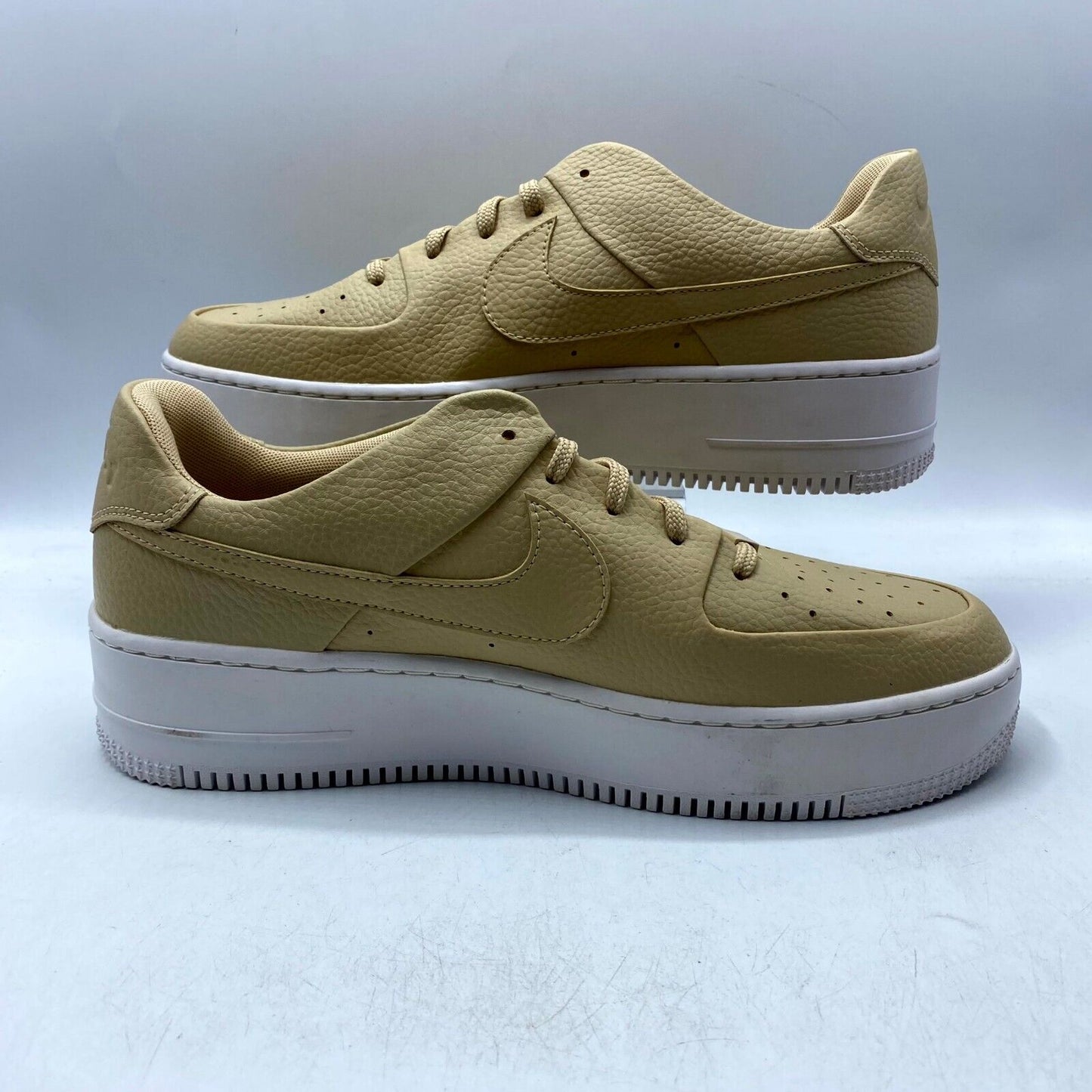 Nike Air Force 1 Sage Low Desert Ore White AR5339-202 NEW NO LID