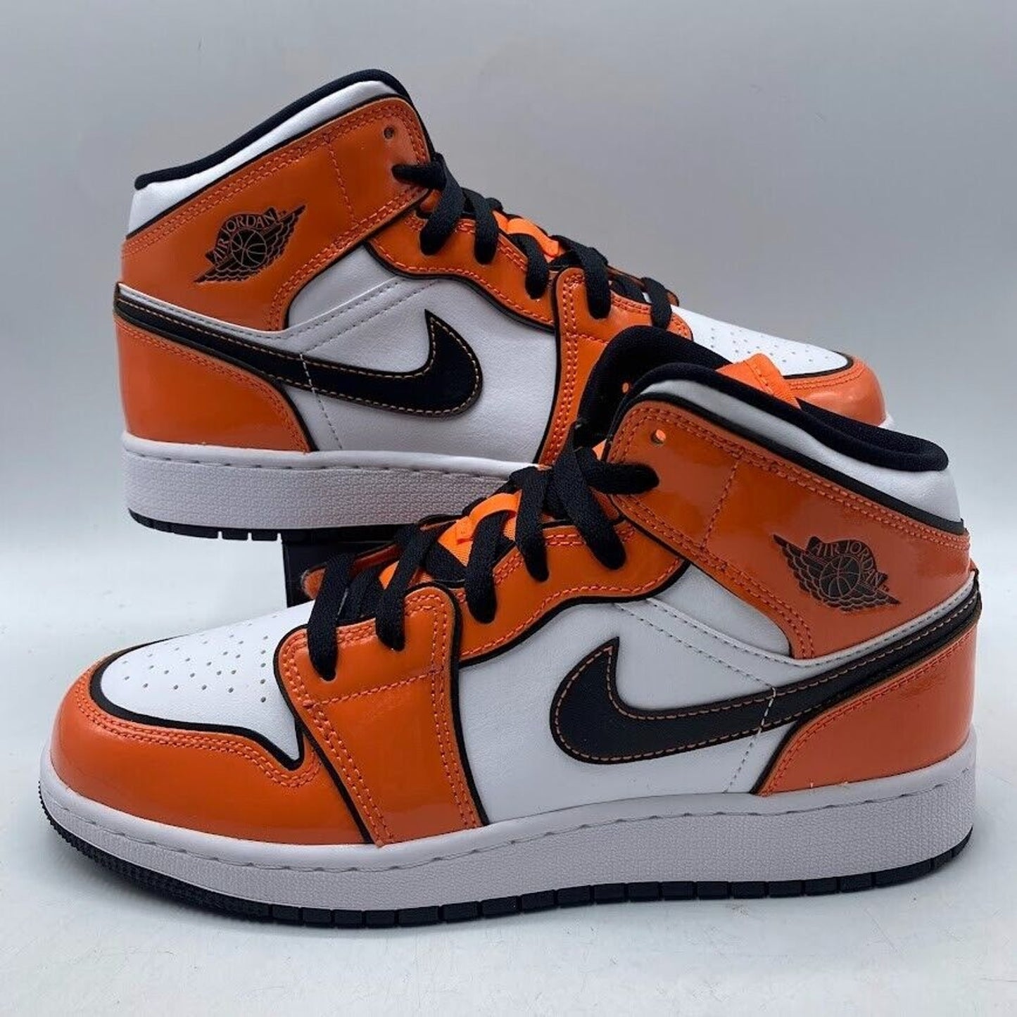 Nike Air Jordan 1 Mid (GS) Turf Orange BQ6931-802 NEW