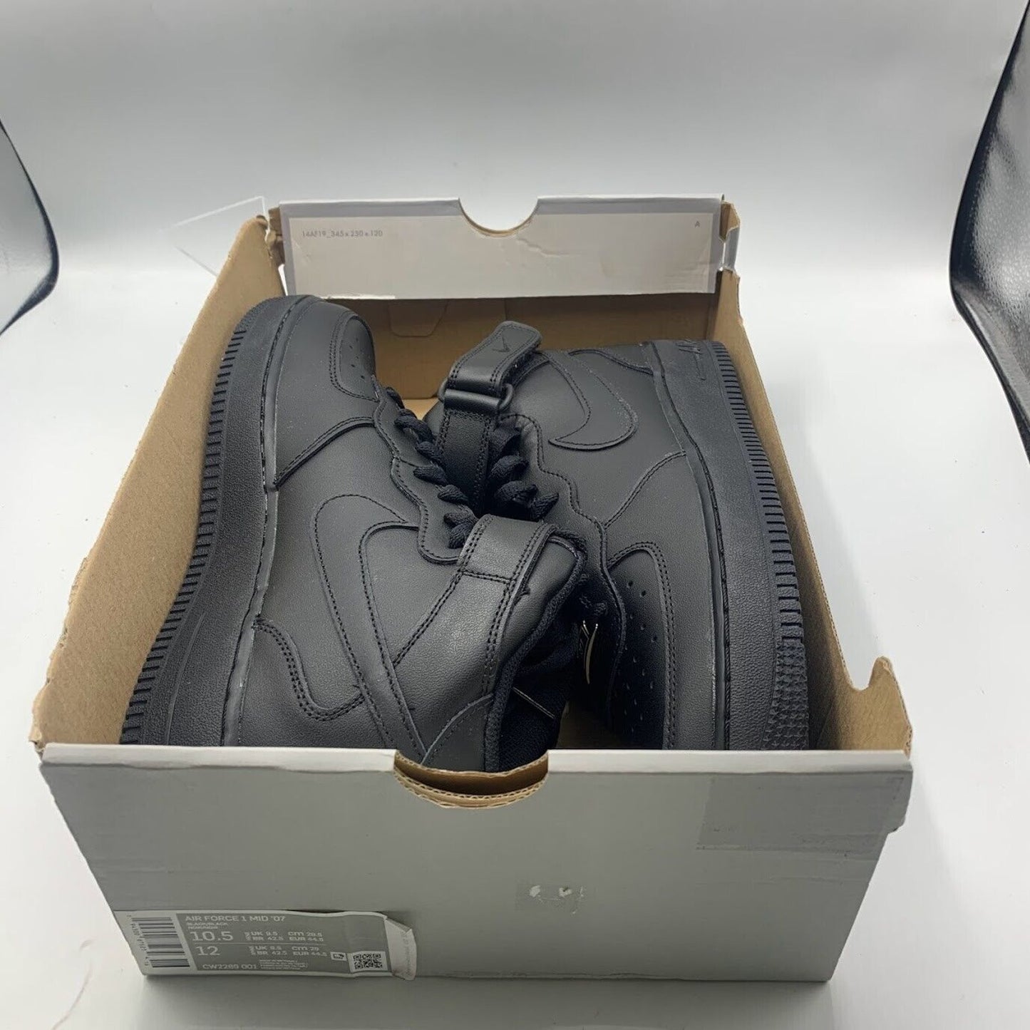 Nike Air Force 1 Mid '07 Black Size 10.5 CW2289-001 NEW NO LID