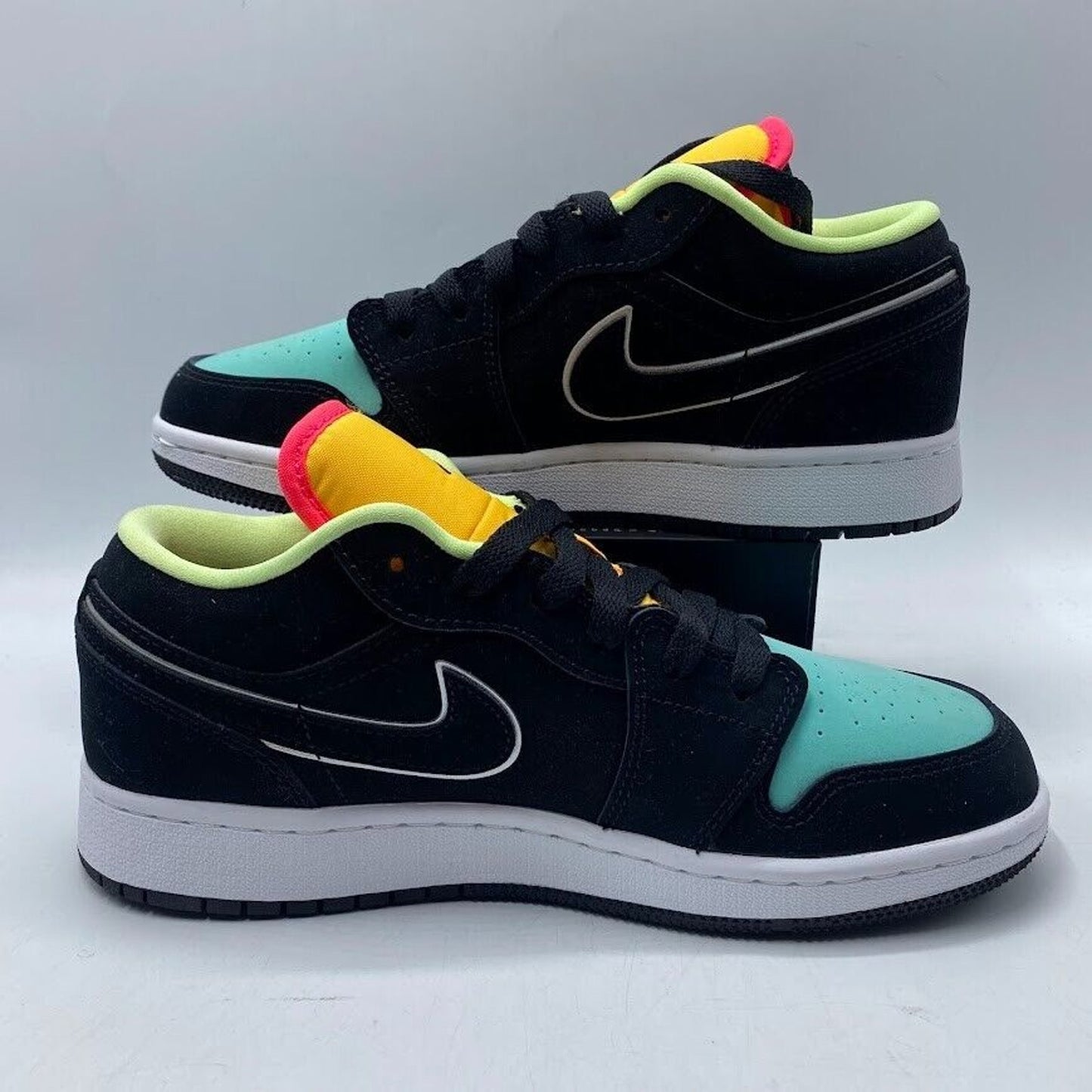 Nike Air Jordan 1 Low SE (GS) Aurora Green Black CV9844-013 NEW