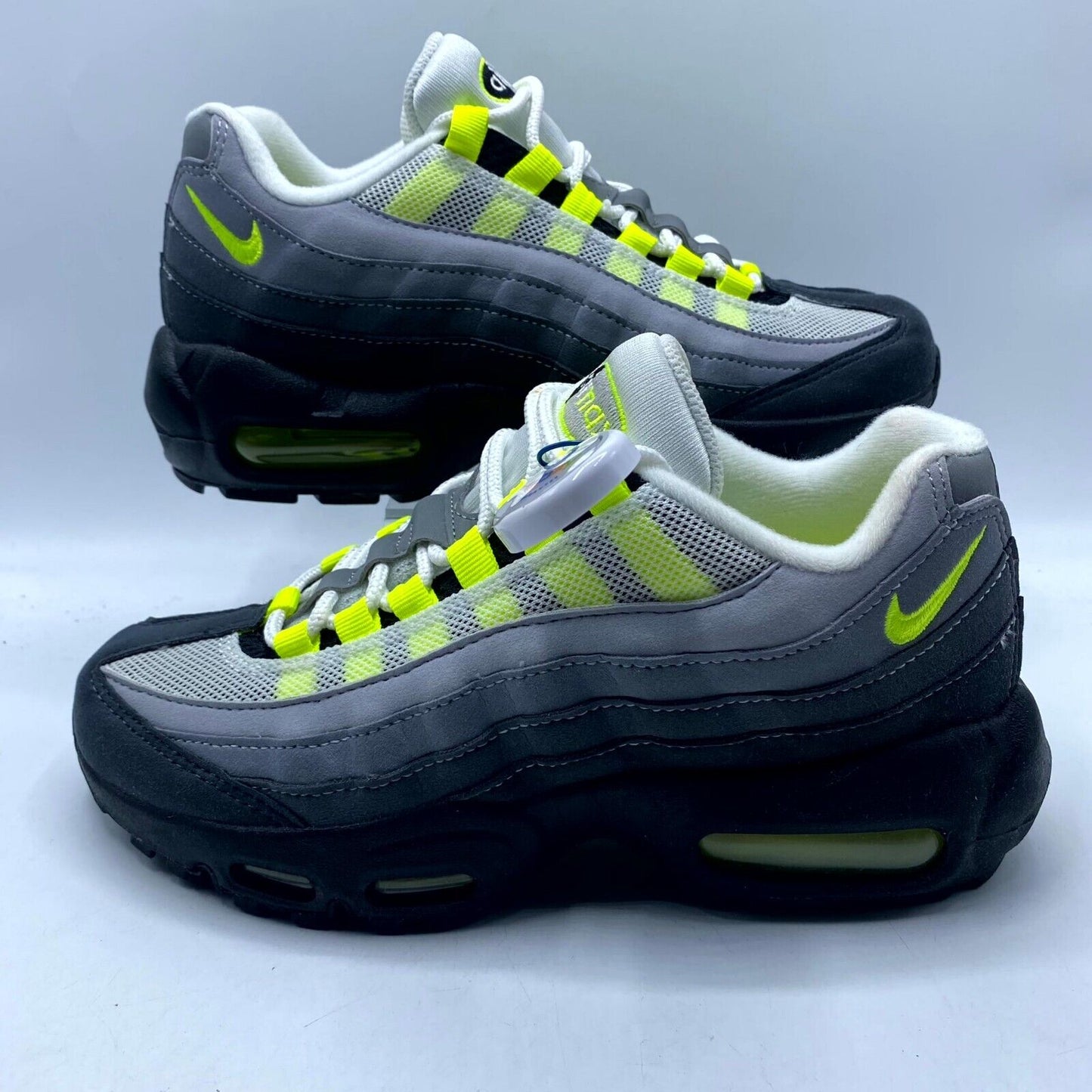 Nike Air Max 95 OG (GS) Neon Gray Green CZ0910-001 NEW