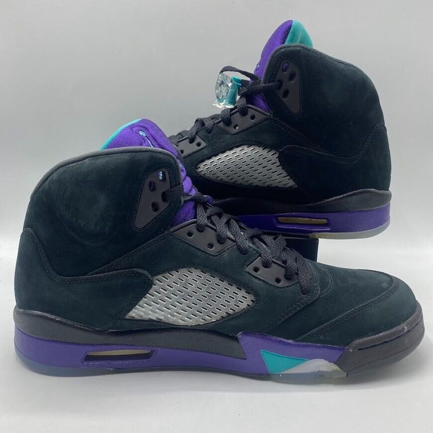 Nike Air Jordan 5 Retro (2013) Black Grape 136027-007 NEW