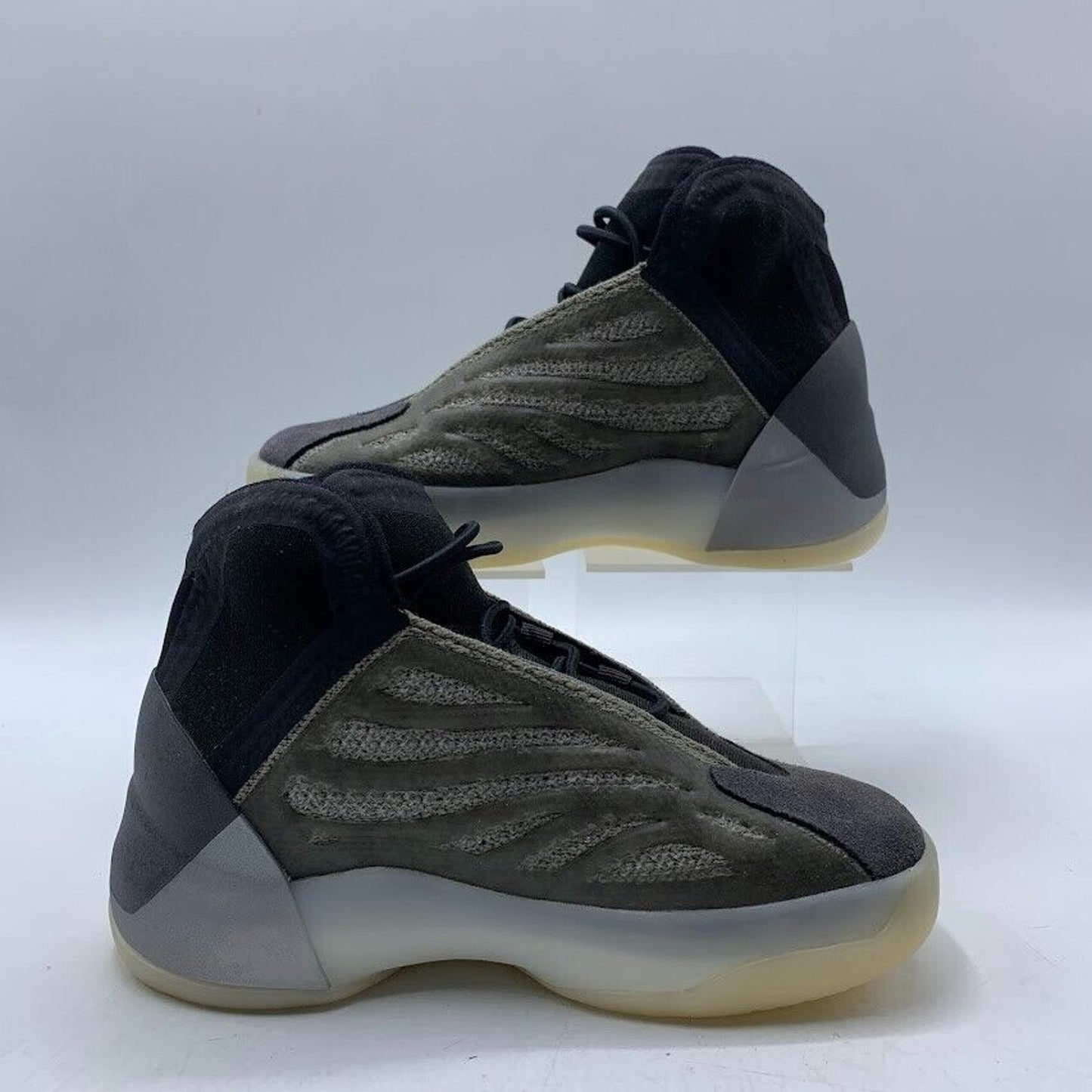 Adidas Yeezy Quantum (TD) Barium Basketball FZ1301 NEW