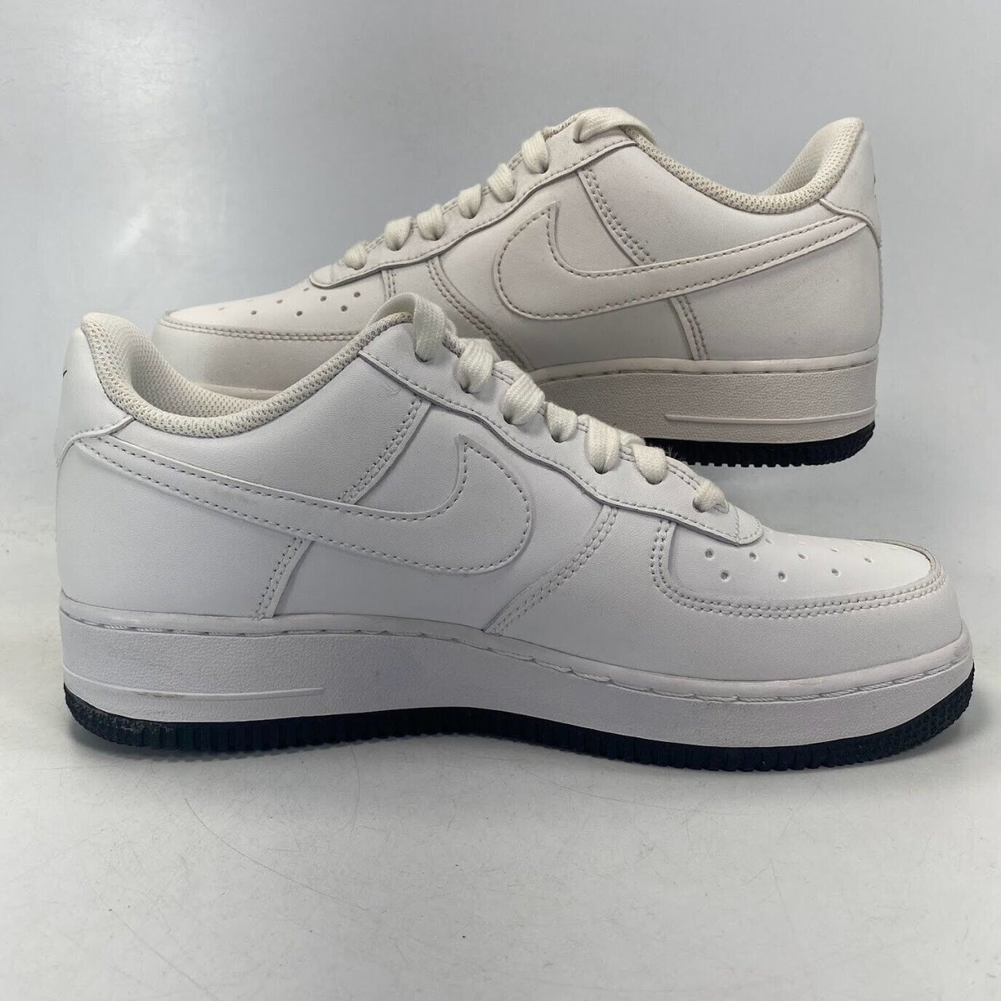 Nike Air Force 1 '07 LV8 Nike Day White Black BQ9044-100 NEW NO LID