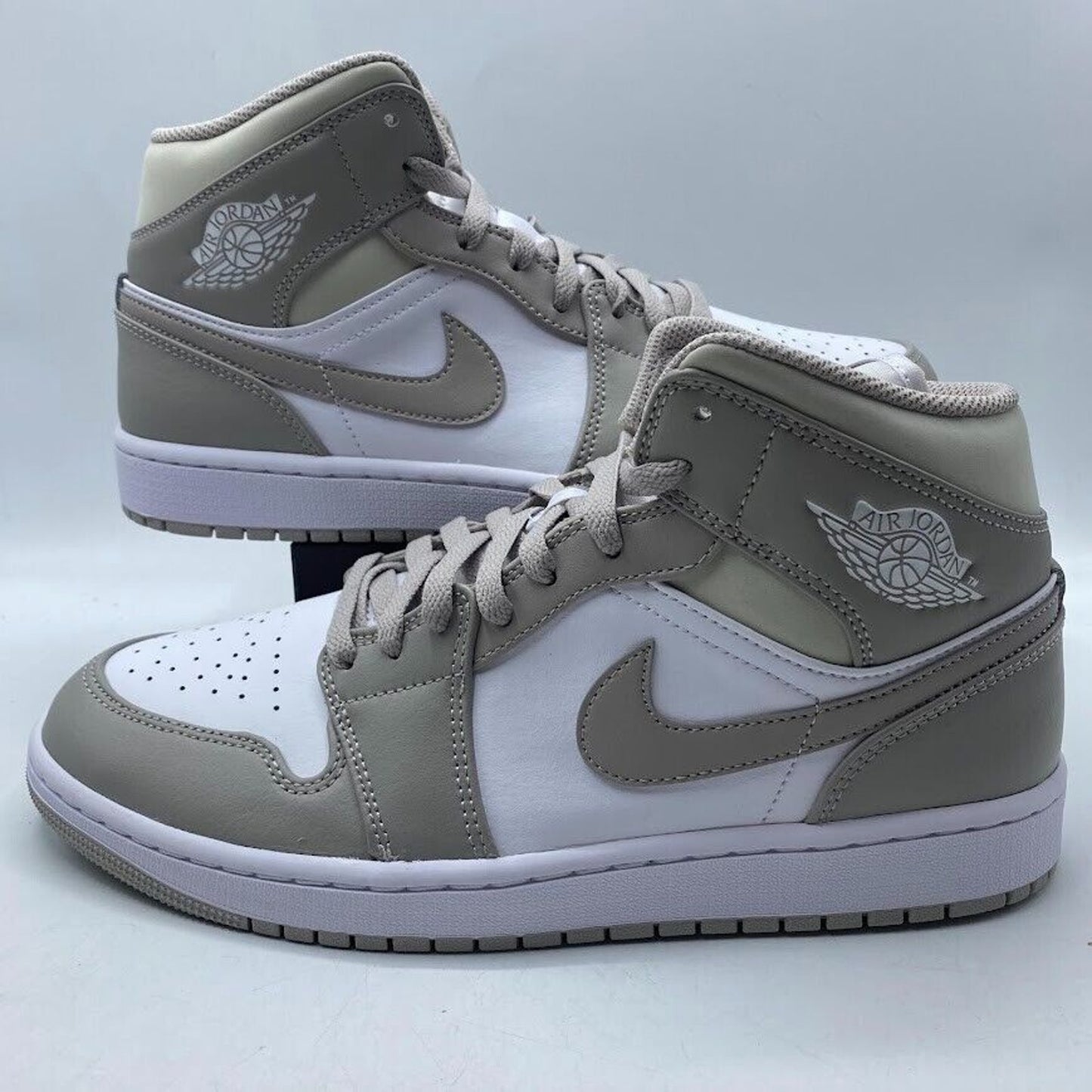 Nike Air Jordan 1 Mid Linen Grey White 554724-082 NEW