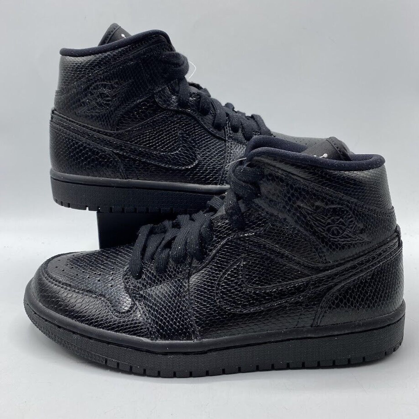 Nike Air Jordan 1 Mid Black Snakeskin Triple Black BQ6472-010 NEW